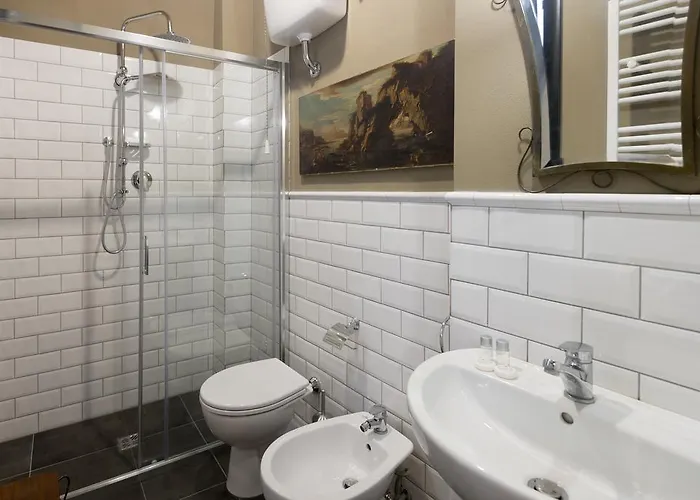 L'8 Boutique Design *