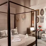 Apartment L'8 Boutique Design