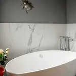 Apartment L'8 Boutique Design Bologna