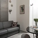 Apartment L'8 Boutique Design