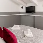 L'8 Boutique Design Apartment *
