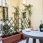 Apartment L'8 Boutique Design Bologna