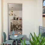 Apartment L'8 Boutique Design *