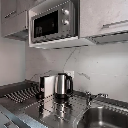 L'8 Boutique Design Apartament *