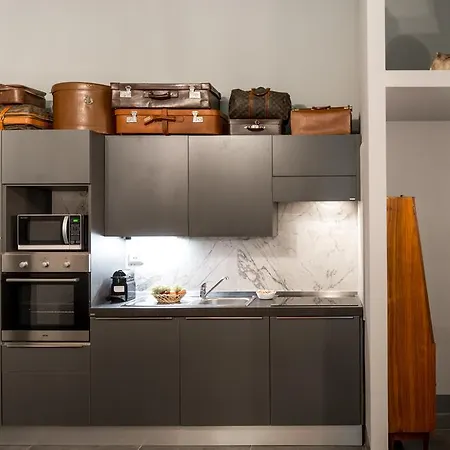 L'8 Boutique Design Apartament *