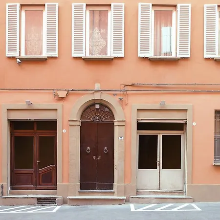 L'8 Boutique Design Bolonia