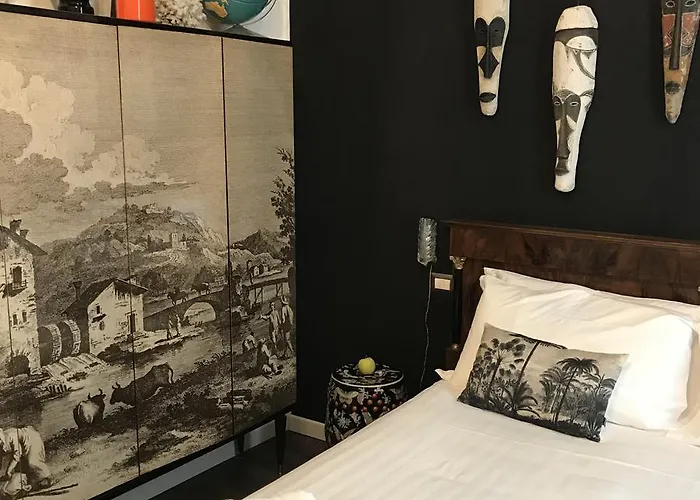 L'8 Boutique Design *