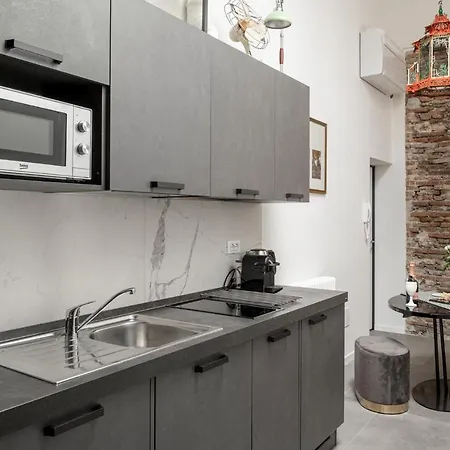 Apartment L'8 Boutique Design