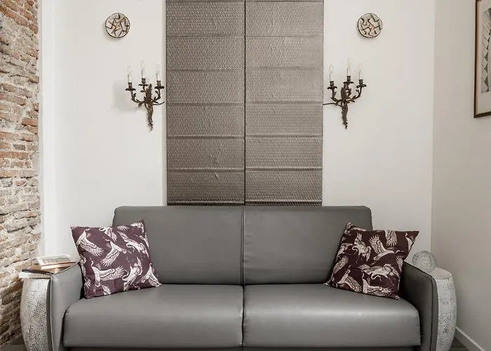 L'8 Boutique Design شقة