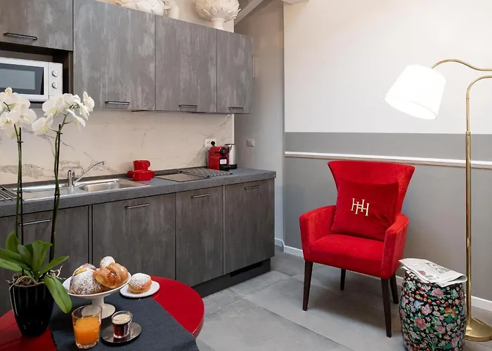 L'8 Boutique Design * بولونيا