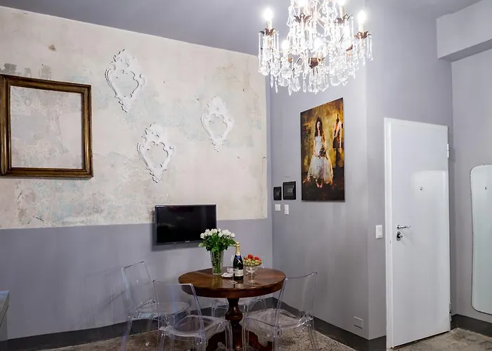 L'8 Boutique Design