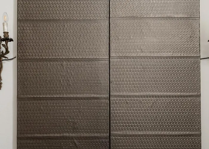 L'8 Boutique Design *