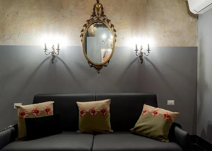 Apartment L'8 Boutique Design *